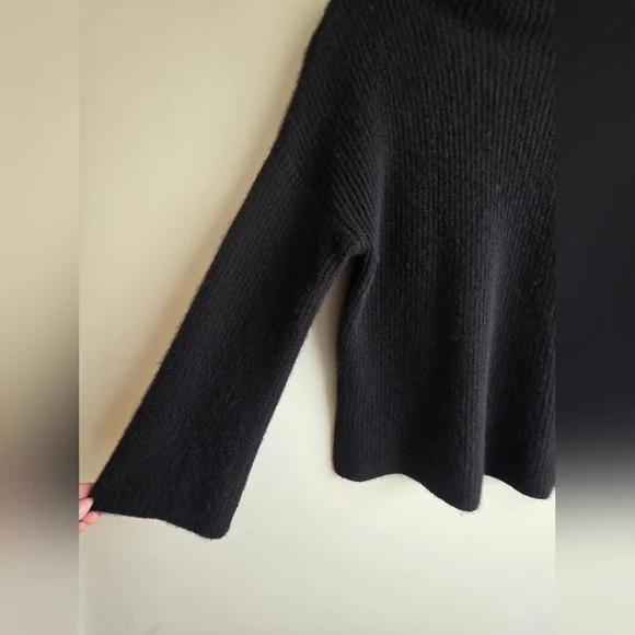 Skull Cashmere Black Cashmere Sweater - Picture 5 of 12